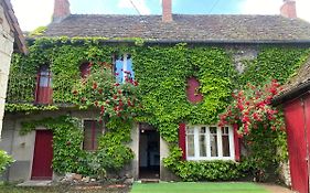 CHARMANTE MAISON DE CAMPAGNE DU 17ème siècle à Lilette